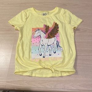 🌻3 for $15🌻 Kids medium t-shirt, great for party’s or just chilling at home!!